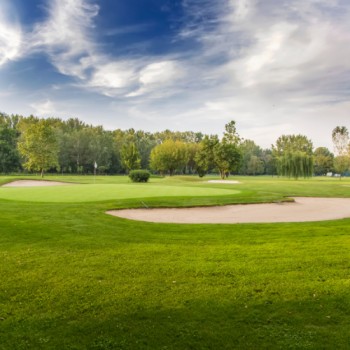 Golfing in Florence Golf Tours Explore Italy's best golf courses and tailor-made packages for all skill levels. Enjoy unbeatable value, scenic locations, and exceptional golf experiences